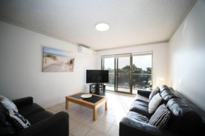 Oceancrest 12, Forster